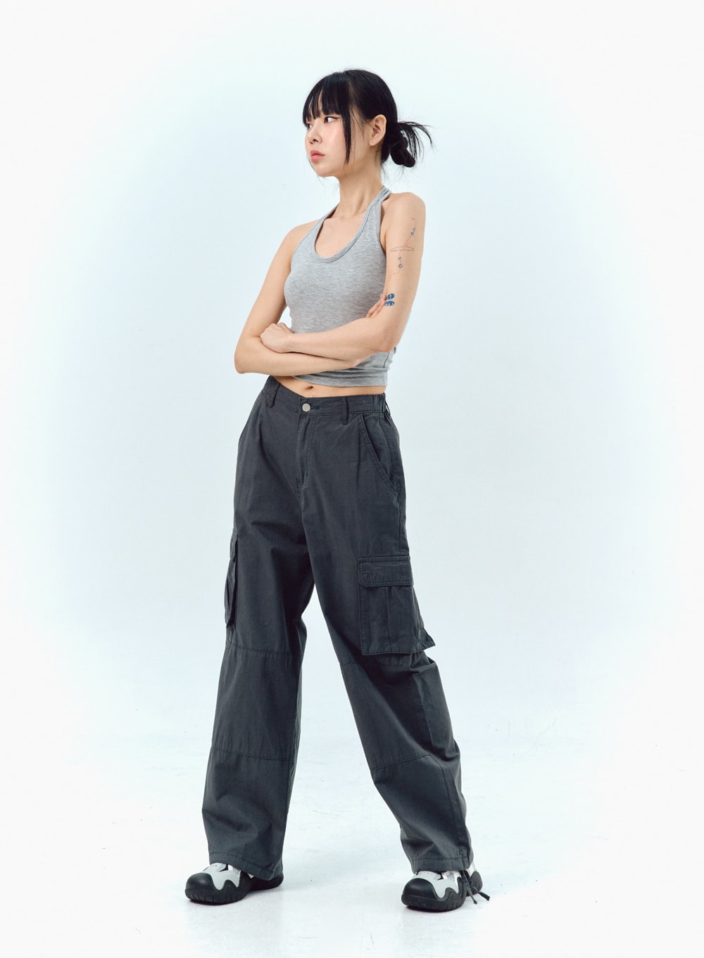 Halter Neck Cropped Top IG304