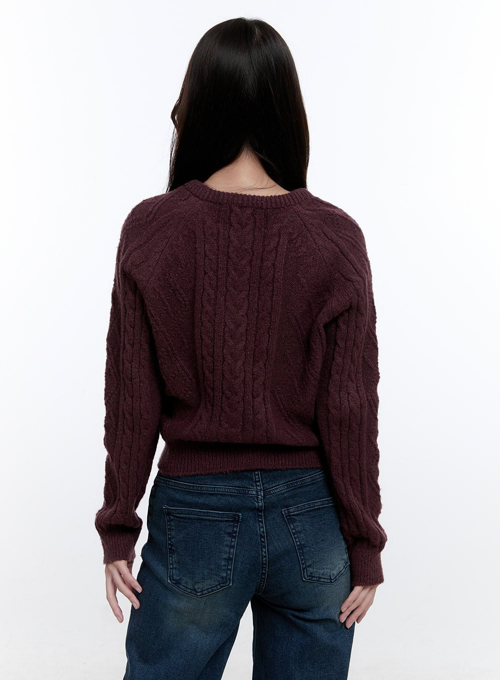 Cable Knit Round Neck Sweater ON418
