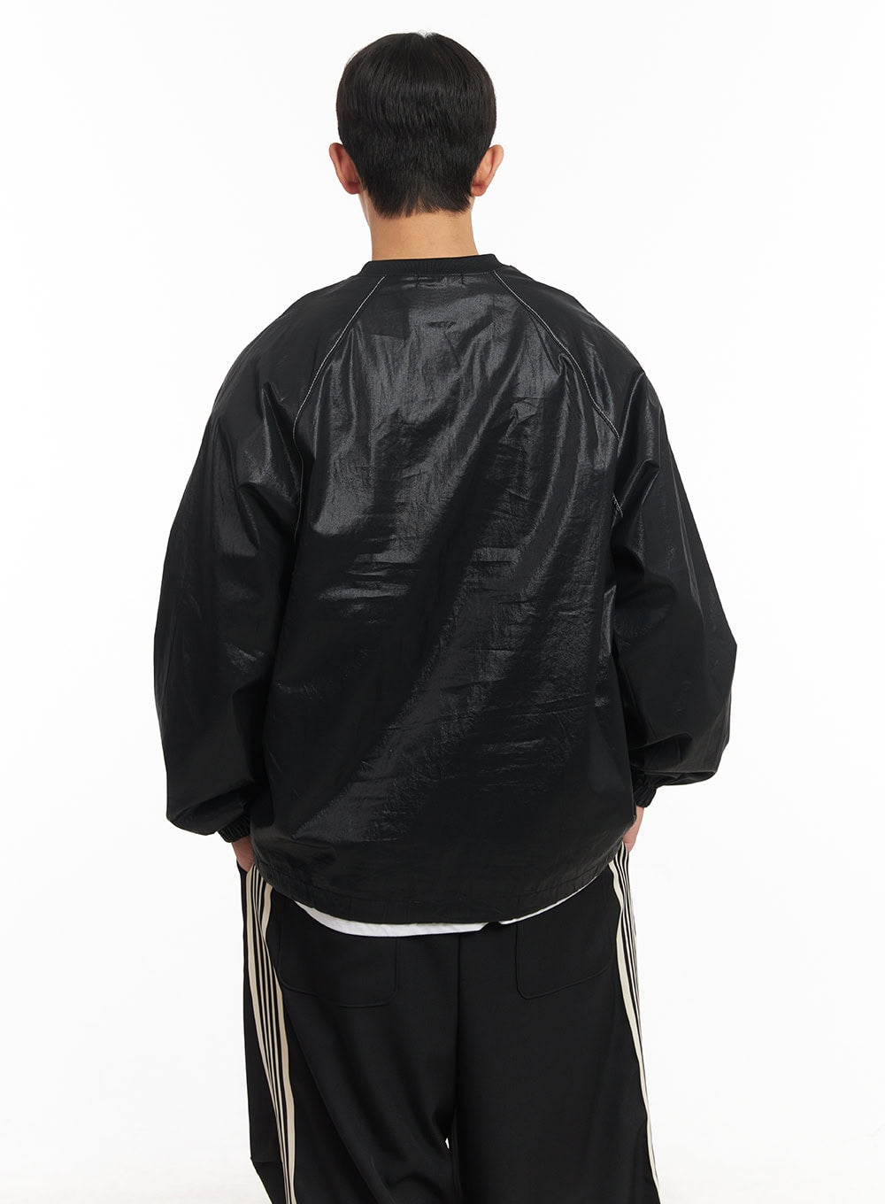 Men's V-Neck Oversized Graphic Sweatshirt IM517