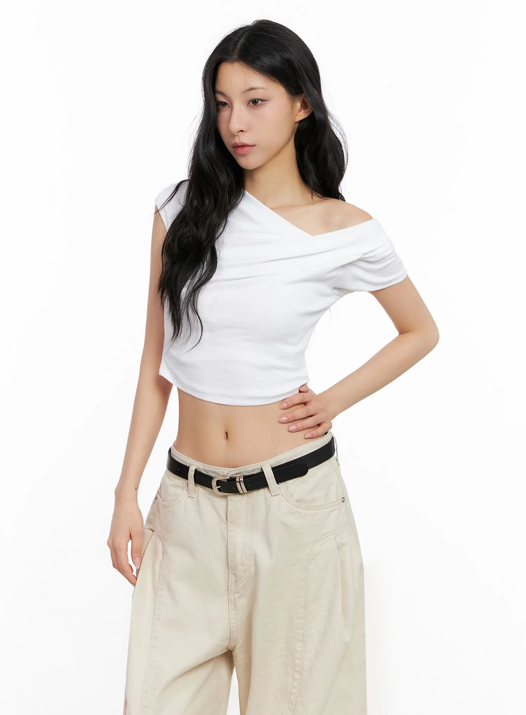 Asymmetric Shirred Off-Shoulder Crop Tee IG508