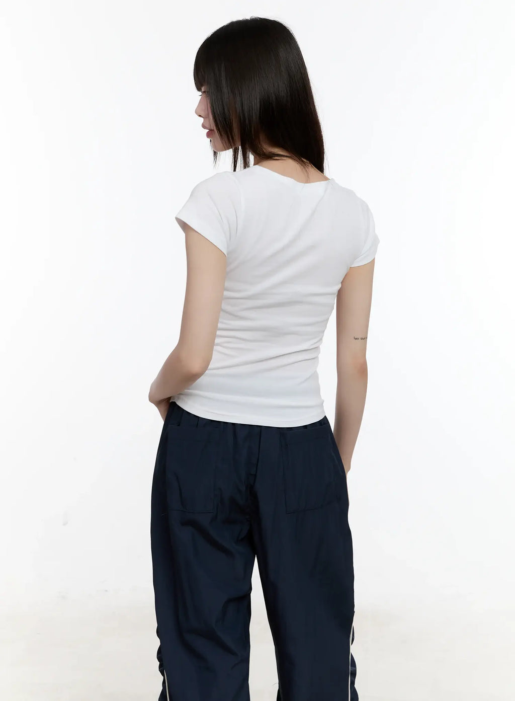 Cotton U-Neck Essential Top CL504