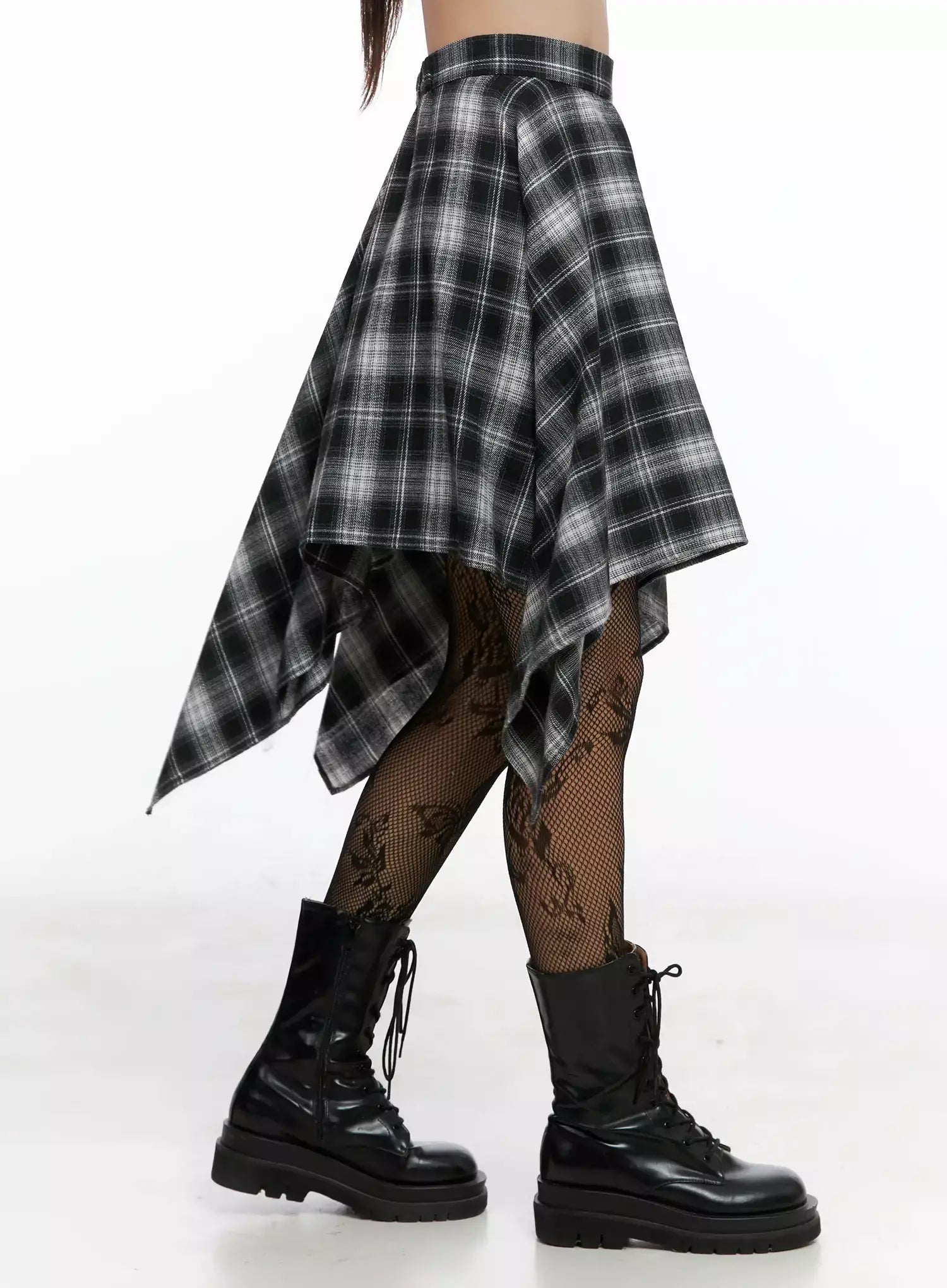 Asymmetrical Checkered Layered SkirtIG527