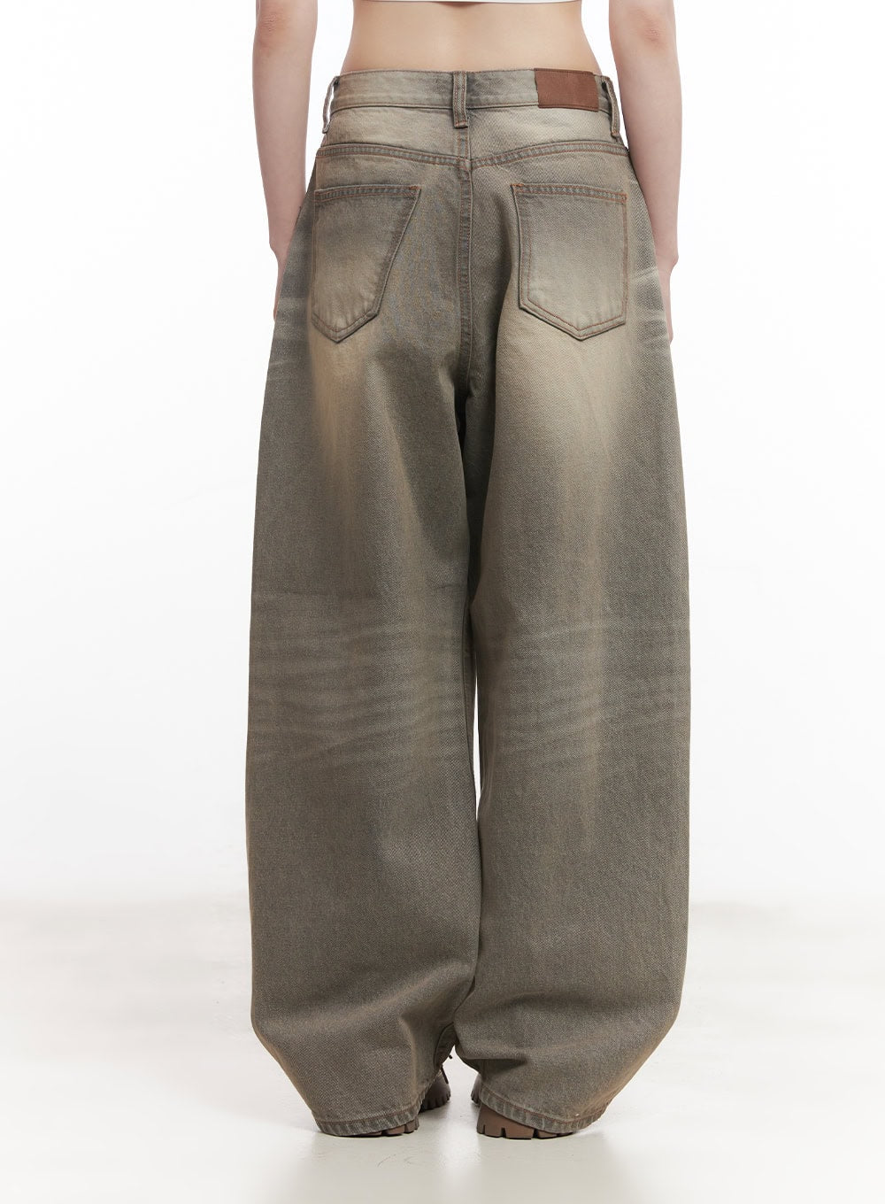 Joey Washed Wide-Leg Jeans CM528