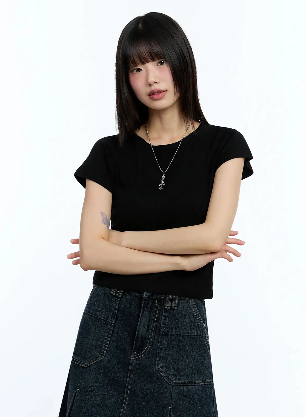 Slim-Fit Cropped Tee IU523