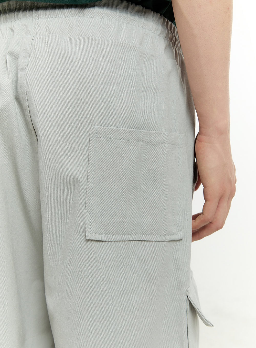 Men's Cargo Midi Shorts IL418