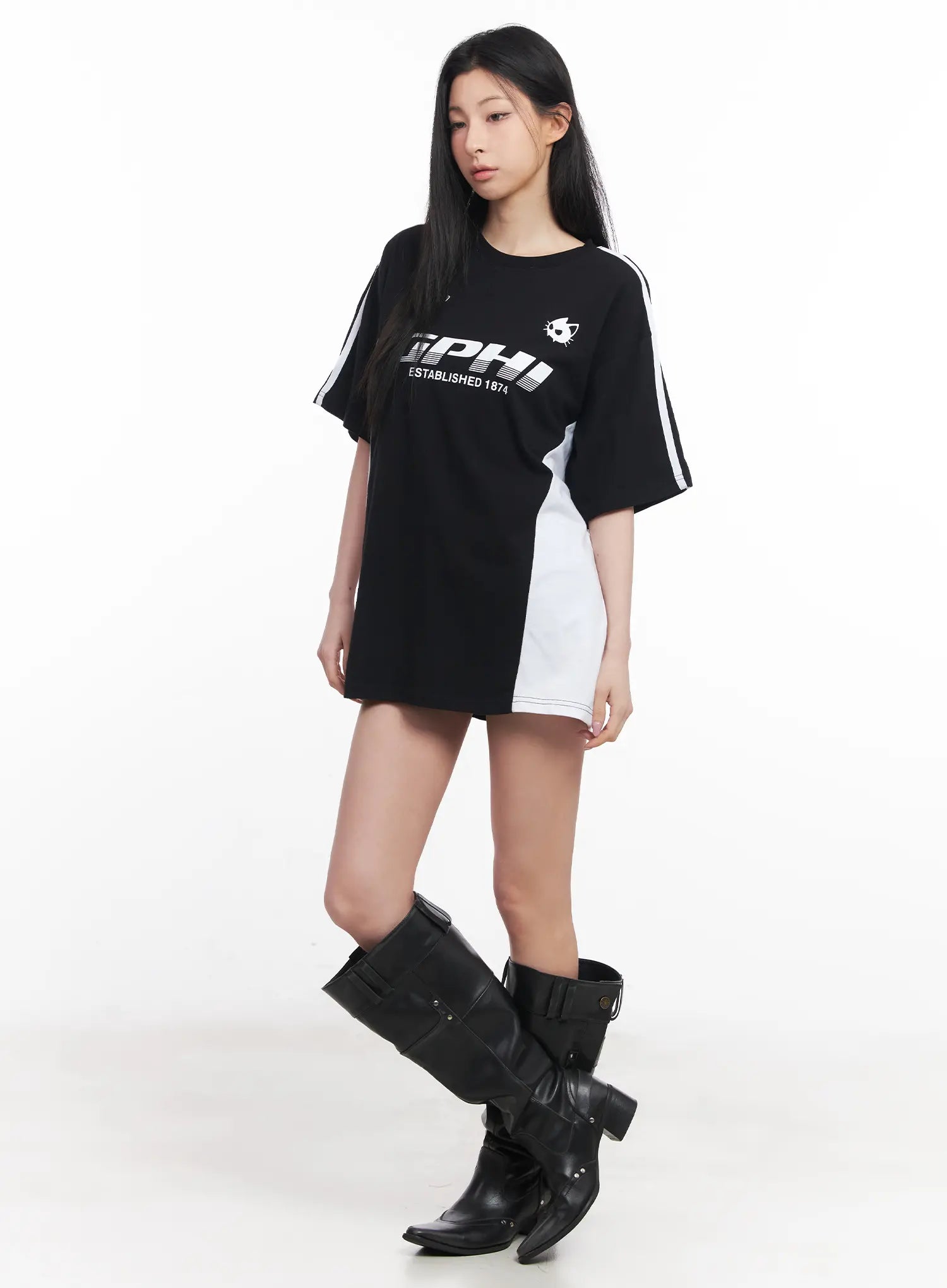 Oversized Striped Graphic Tee CU511