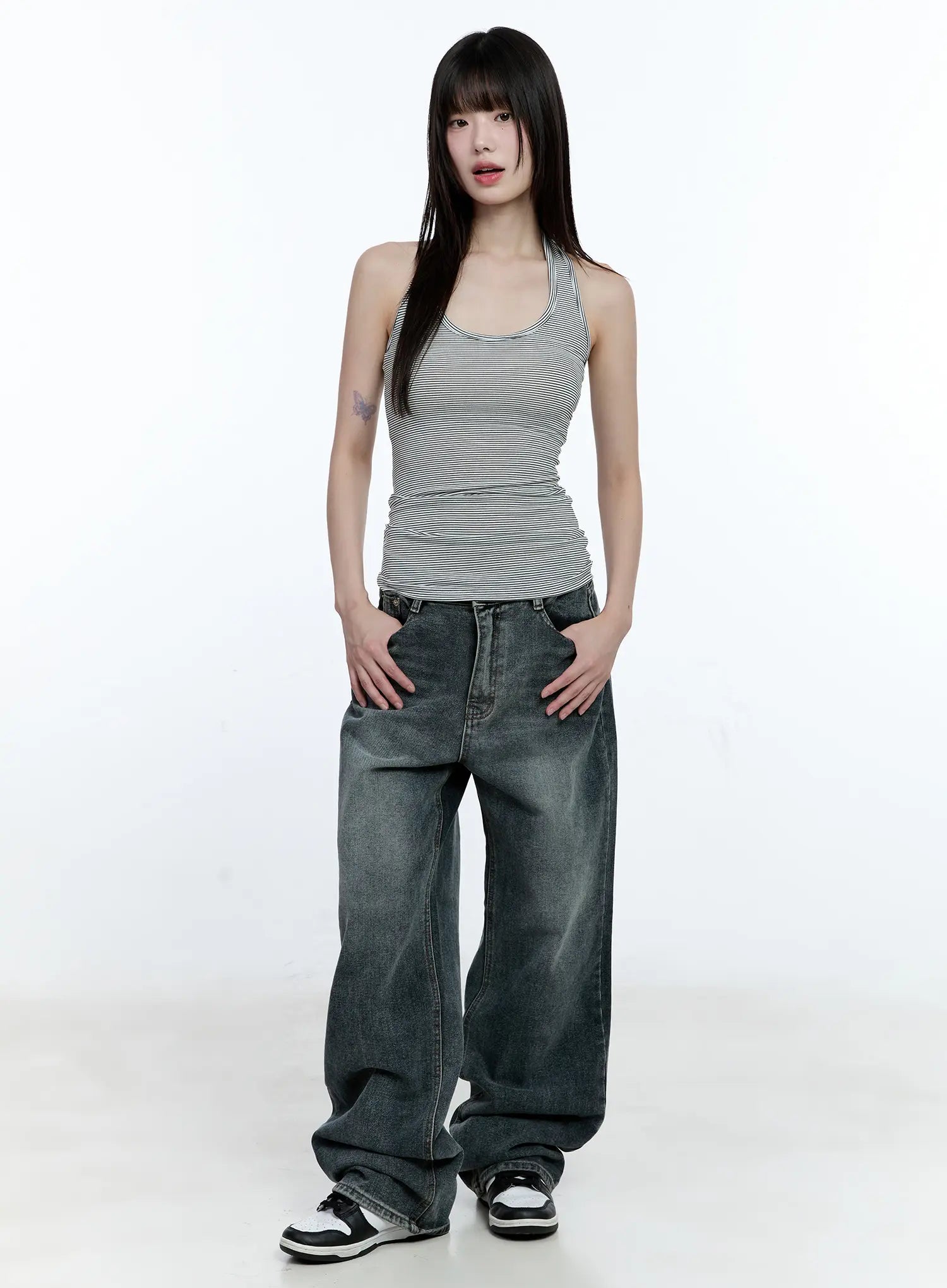 Soomin Vintage-Wash Wide-Leg Jeans CG511