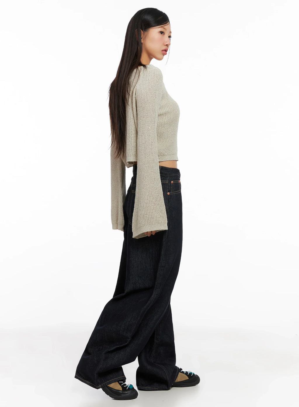 Long Sleeve Off-Shoulder Knit IG527