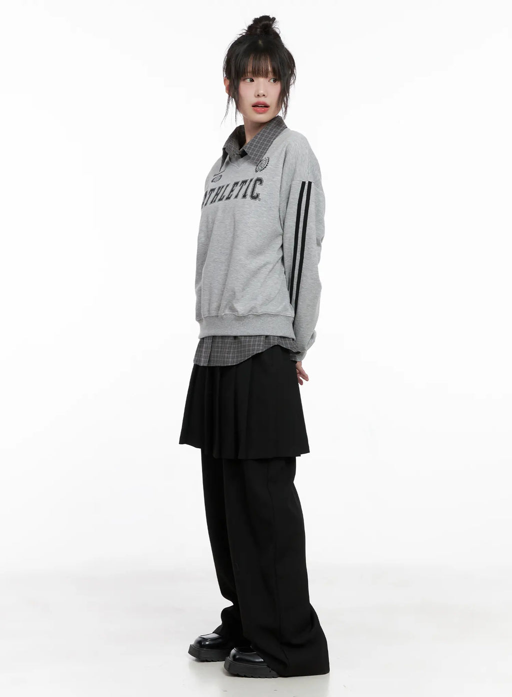 Athletic V-Neck Sweatshirt CG515