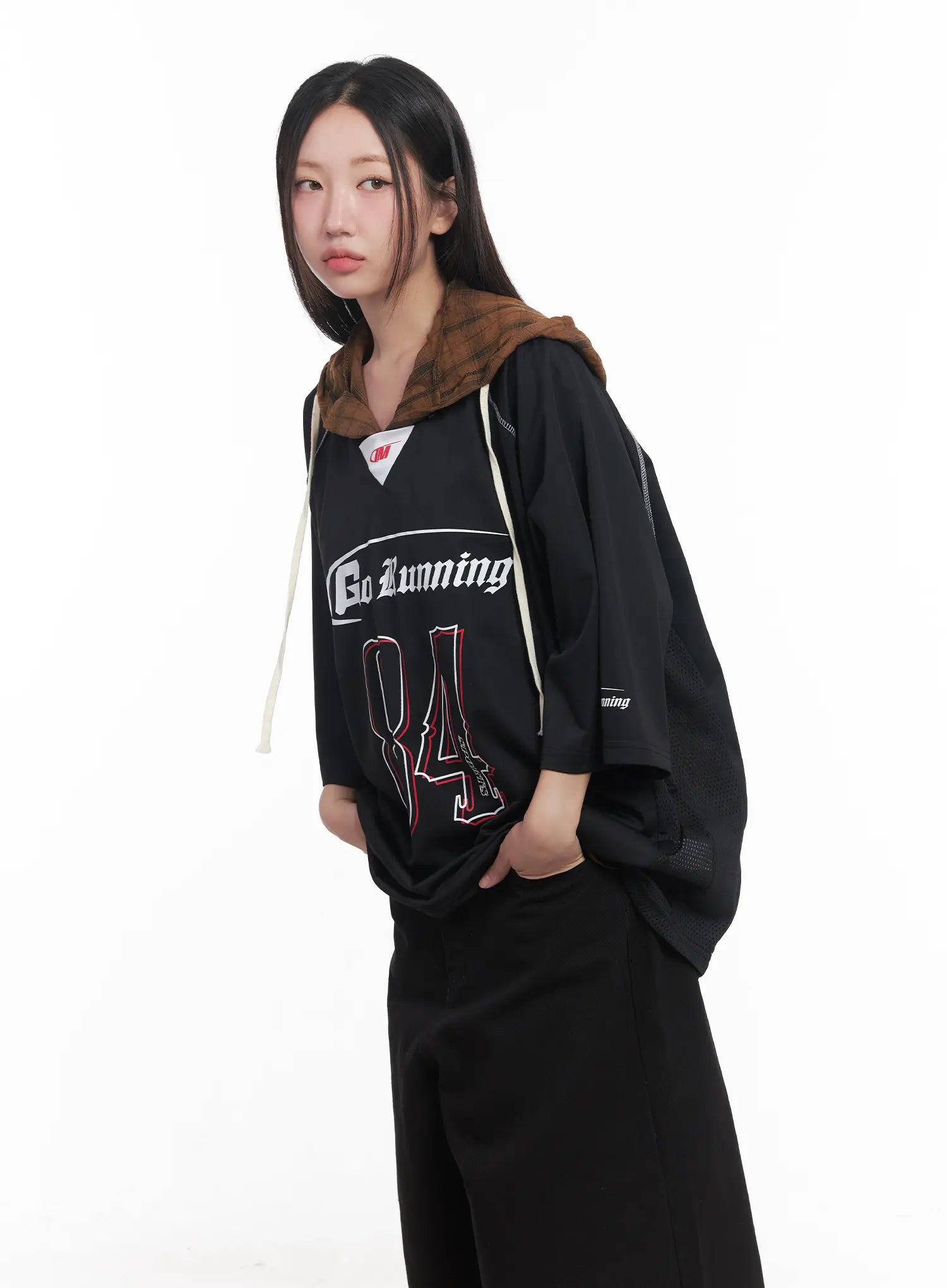 Oversized Graphic V-Neck Jersey CU517