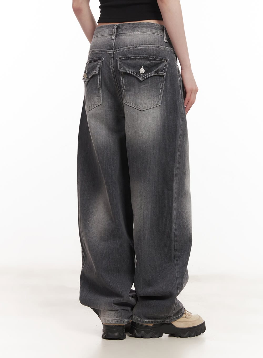 Virginia Washed Wide-Leg Jeans CM518