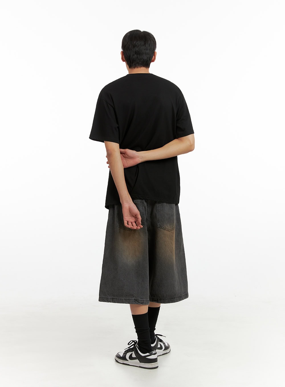 Men's Lettering Round Neck T-Shirt (Black) IU419