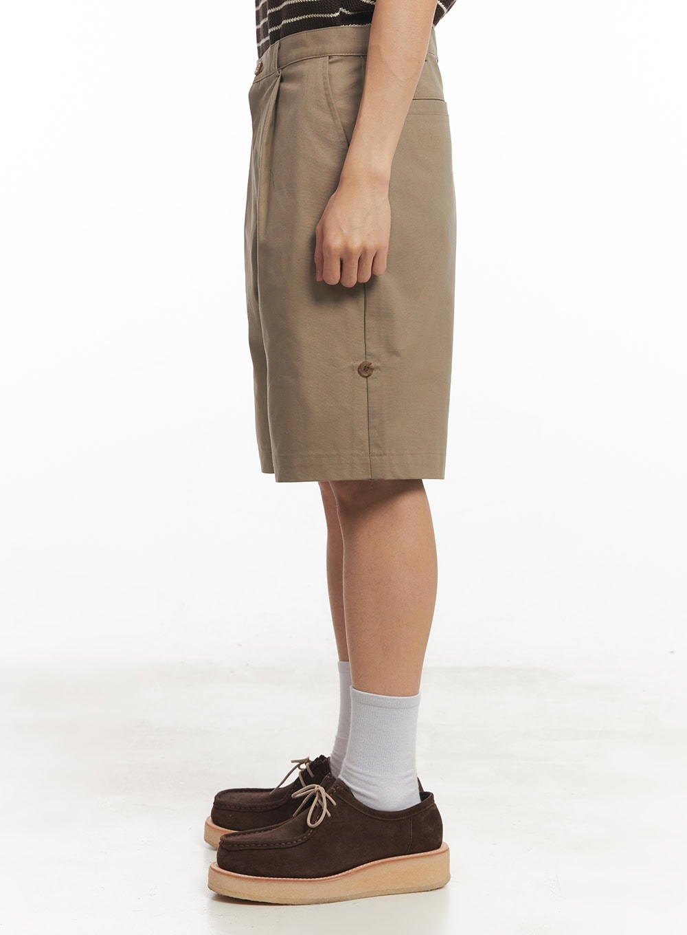 Men's Roll-Up Cotton Shorts (Dark Beige) IA518