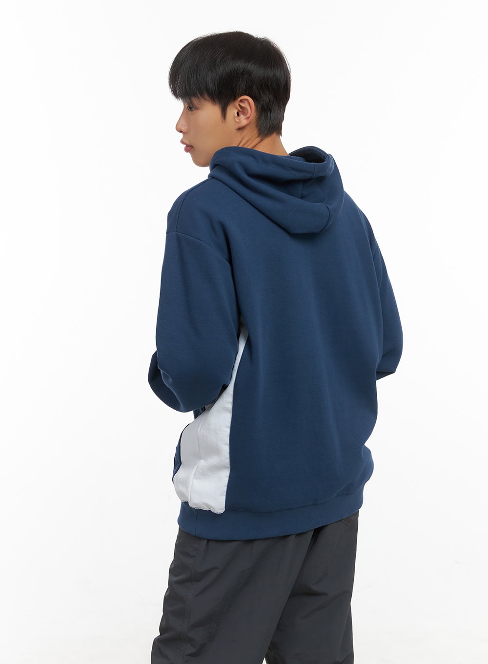 Men's Trendy Loose Fit Graphic Hoodie CO408