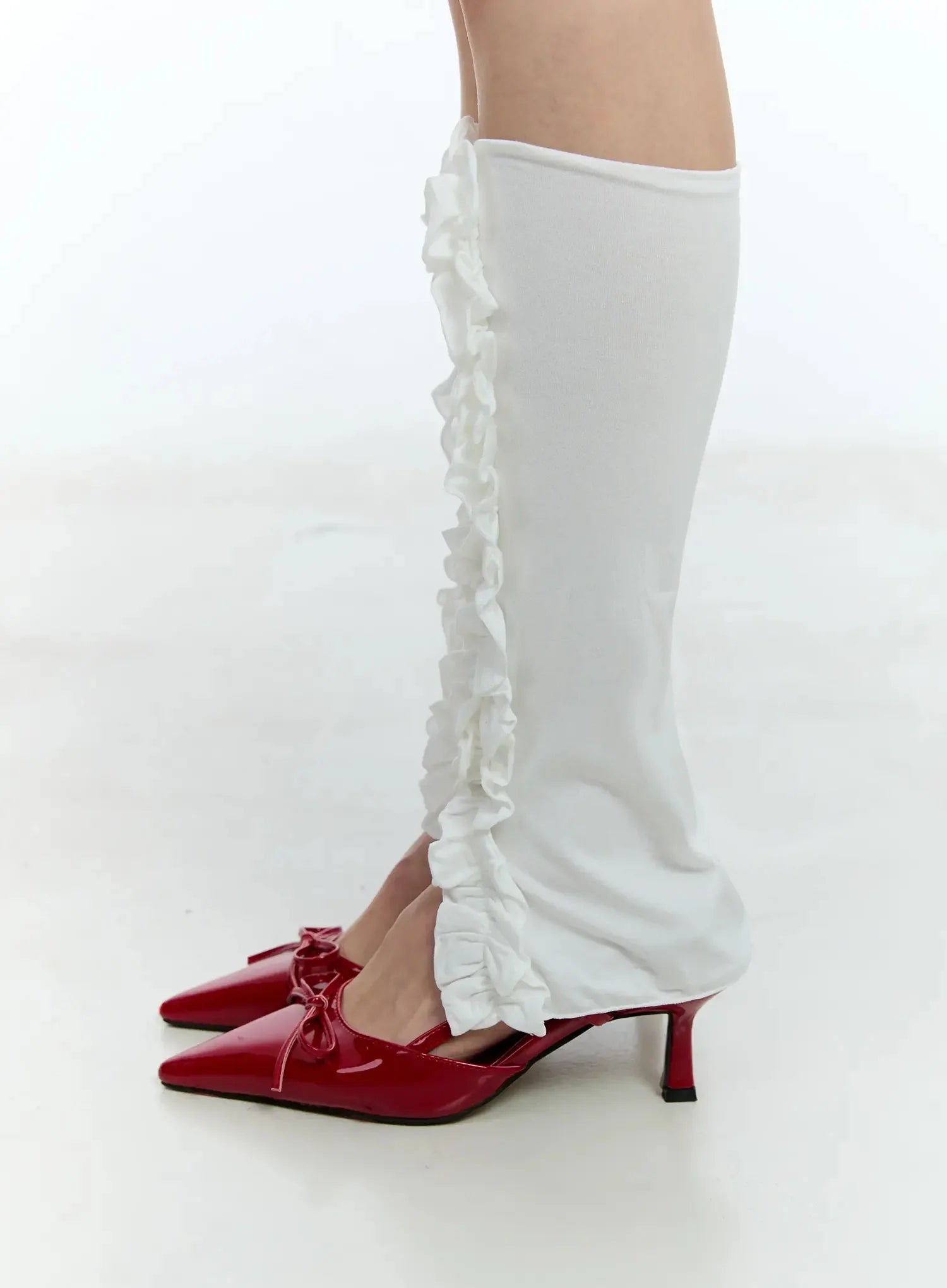 Ruffle Legwarmers IU524