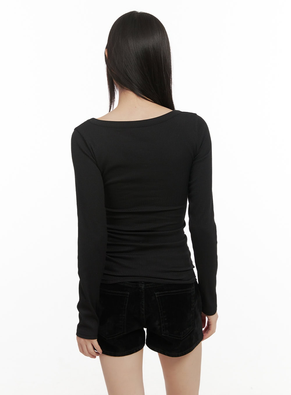 Slim-Fit Buttoned V-Neck Top CD425