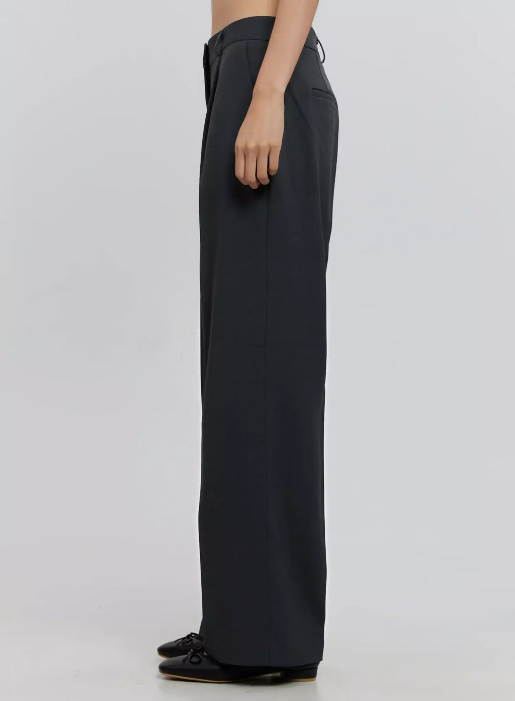 Classic Wide-Leg Trousers IS516