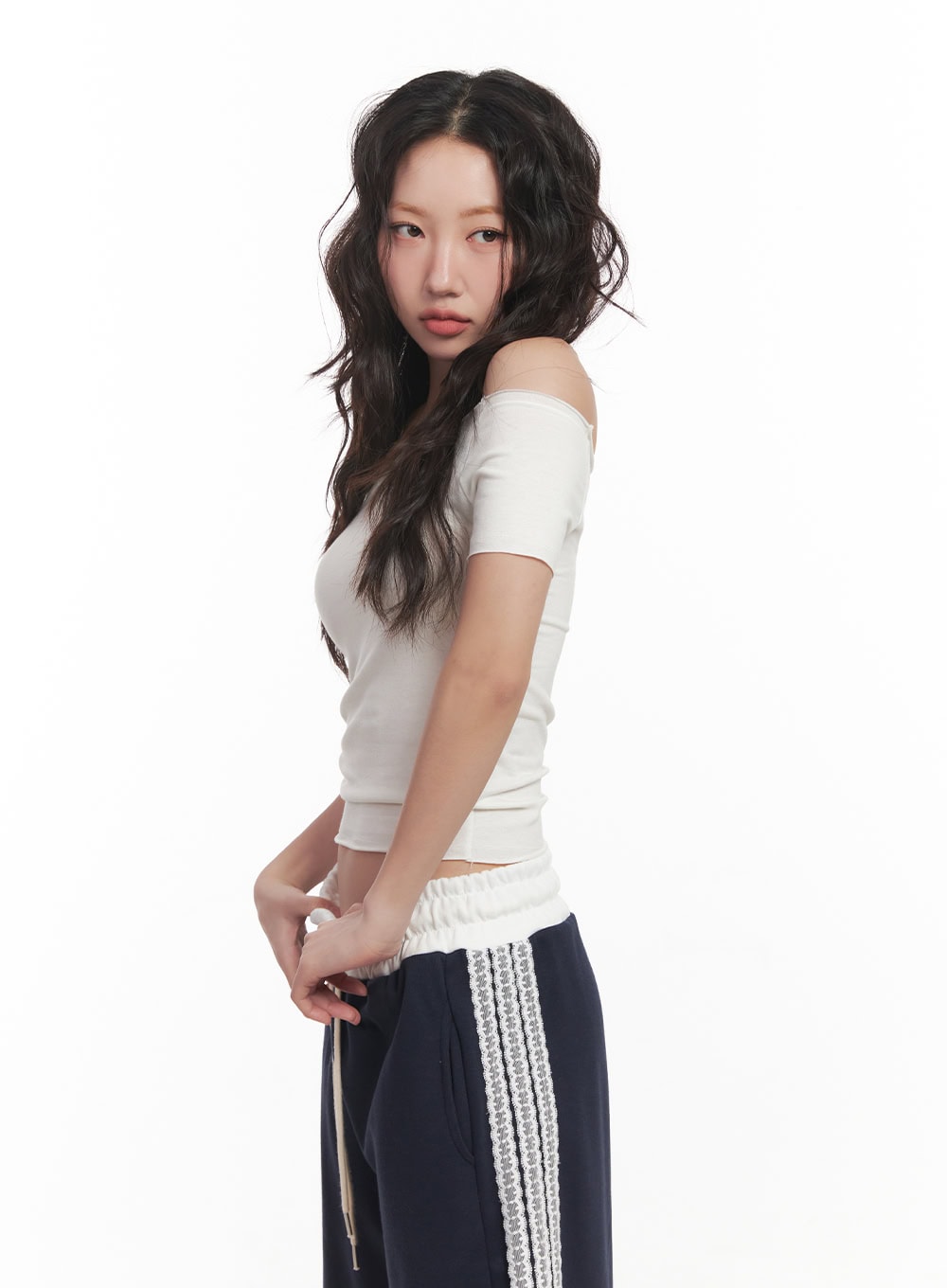 Essential Off-Shoulder Crop Top CA521