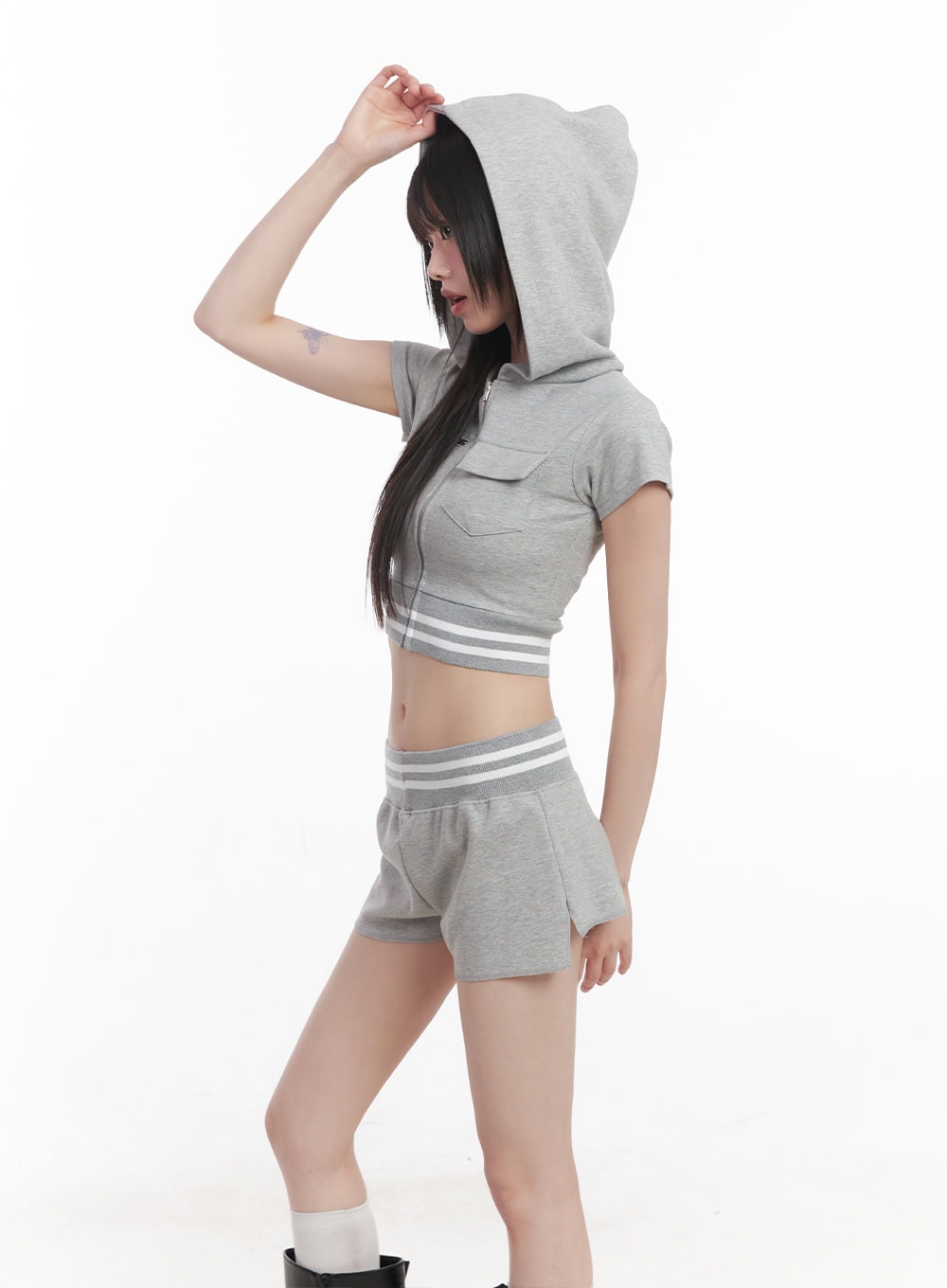 Striped Zip-Up Hooded Crop Top CU506