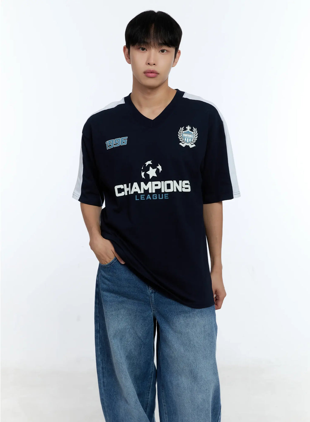 Men's V-Neck Champions League Graphic Jersey IG515