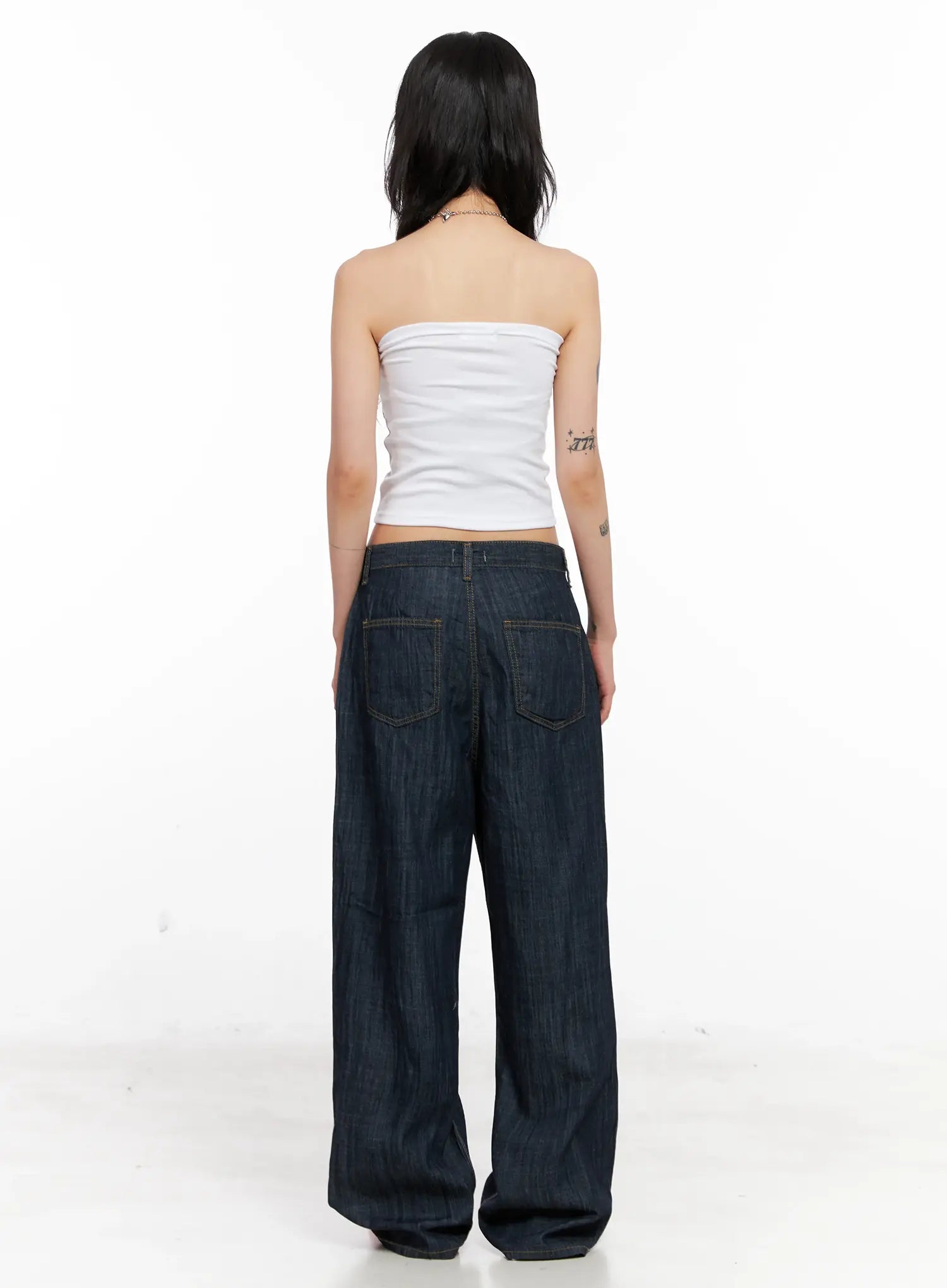 Saebi Button-Detail Jeans CL528