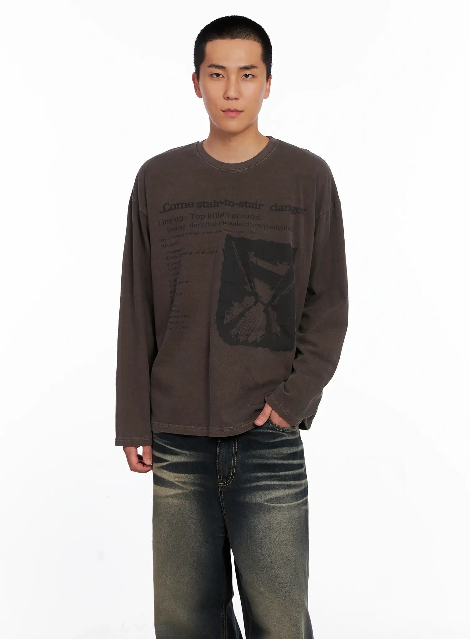 Men's Edgy Graphic Long Sleeve Tee IS509