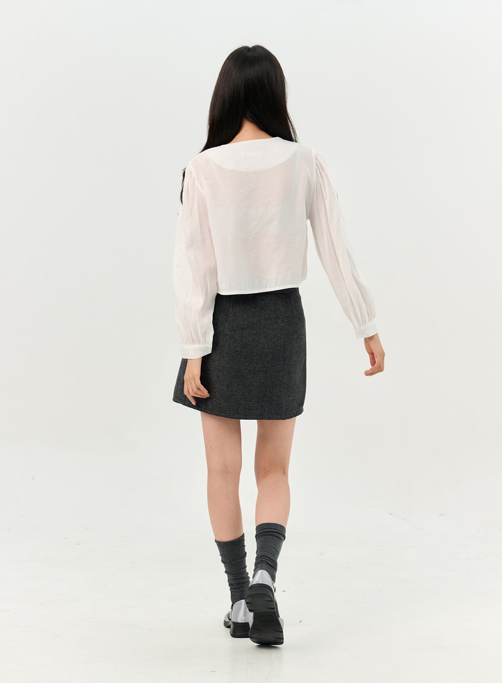 Buttoned Tie Collared Blouse OO327