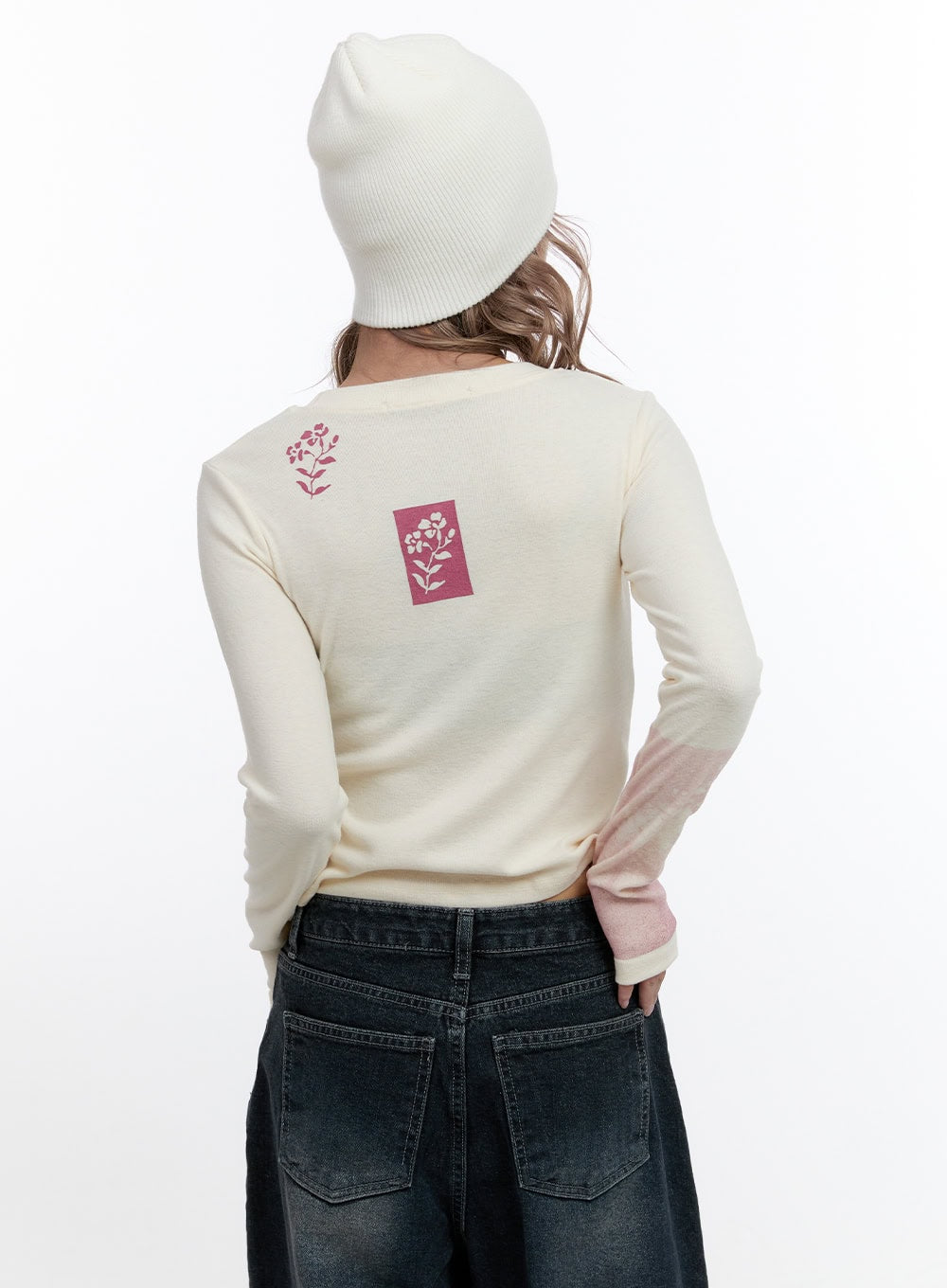 Trendy Graphic Crop Tee CN422