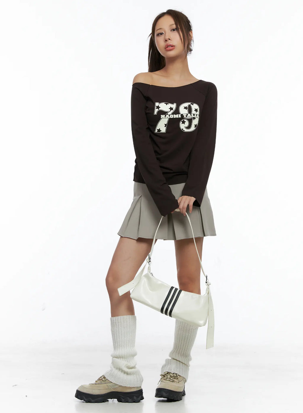Off-Shoulder Graphic Long Sleeve Tee CS504