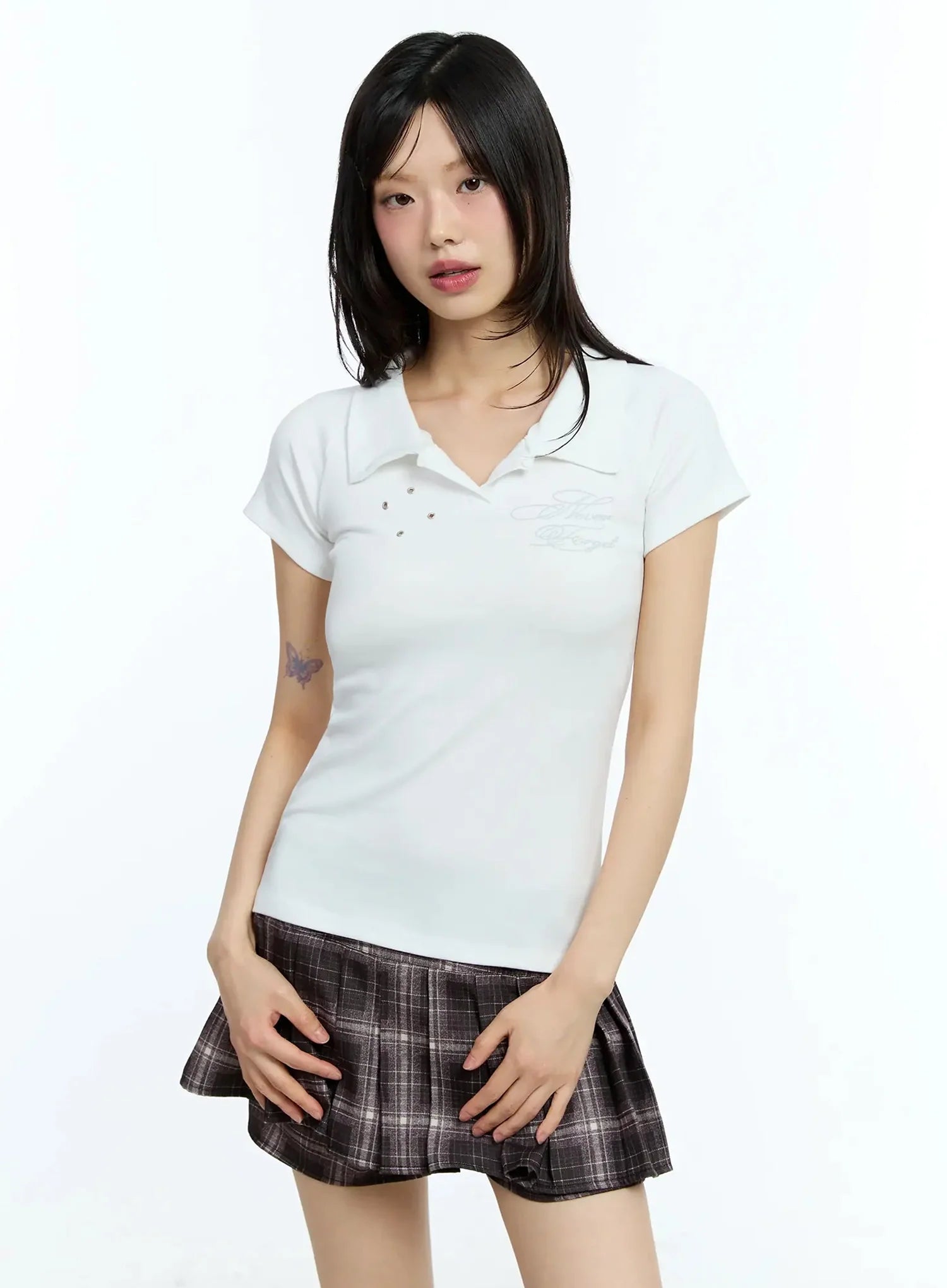 Eyelet Graphic Collared Tee IU524