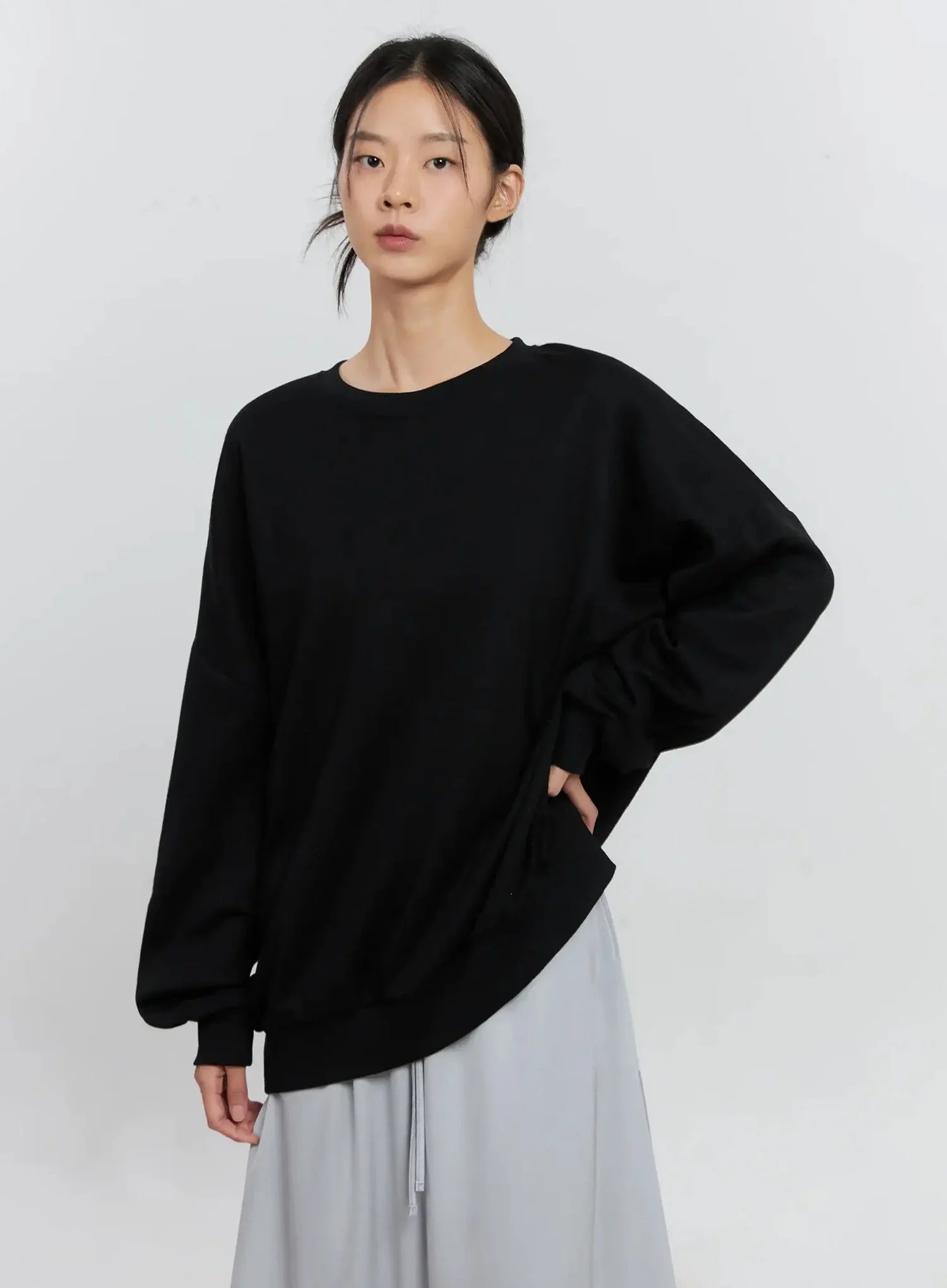 Classic Grey Crewneck Sweatshirt IS516