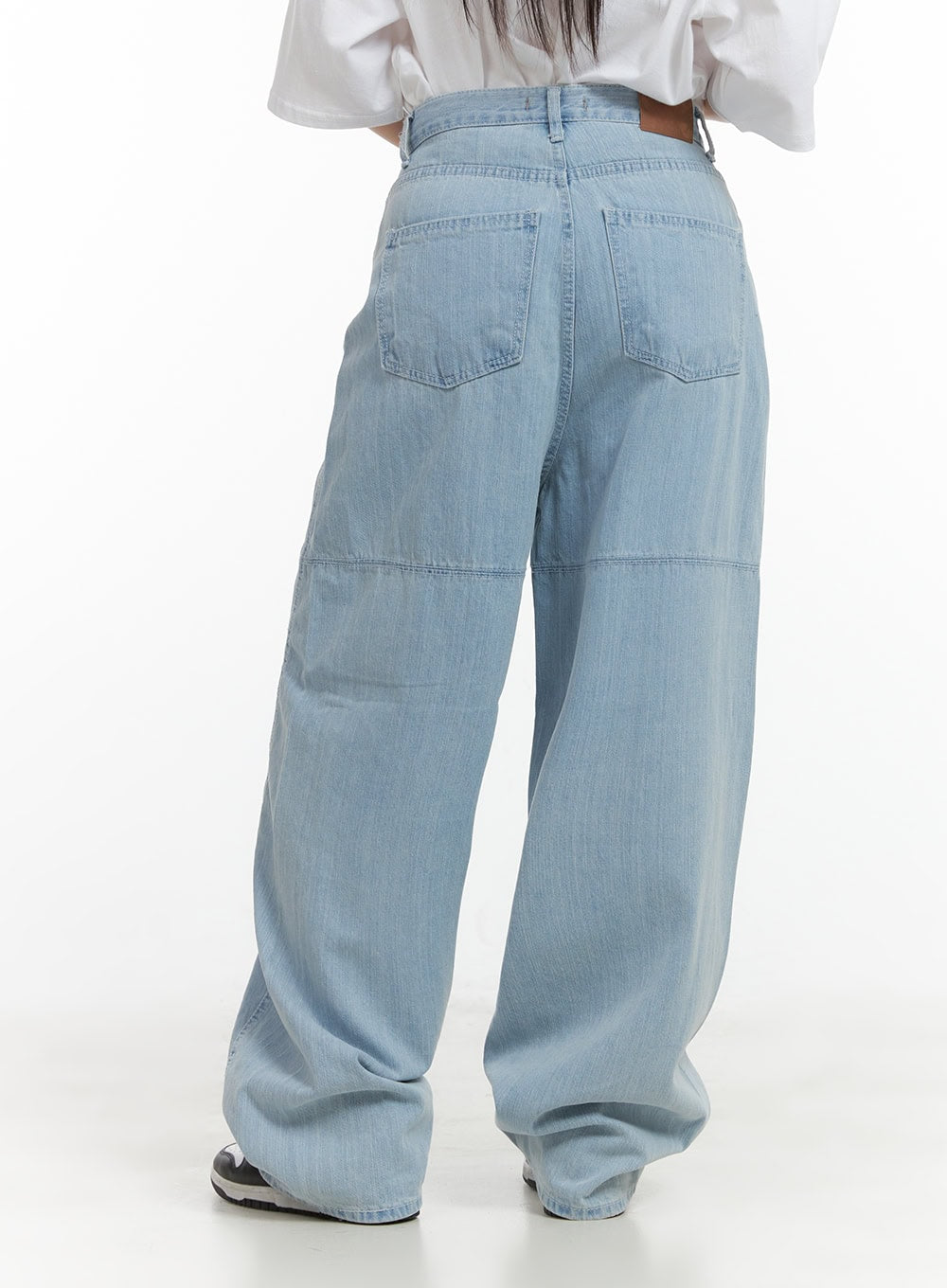 Low Rise Wide Fit Baggy Jeans CL422