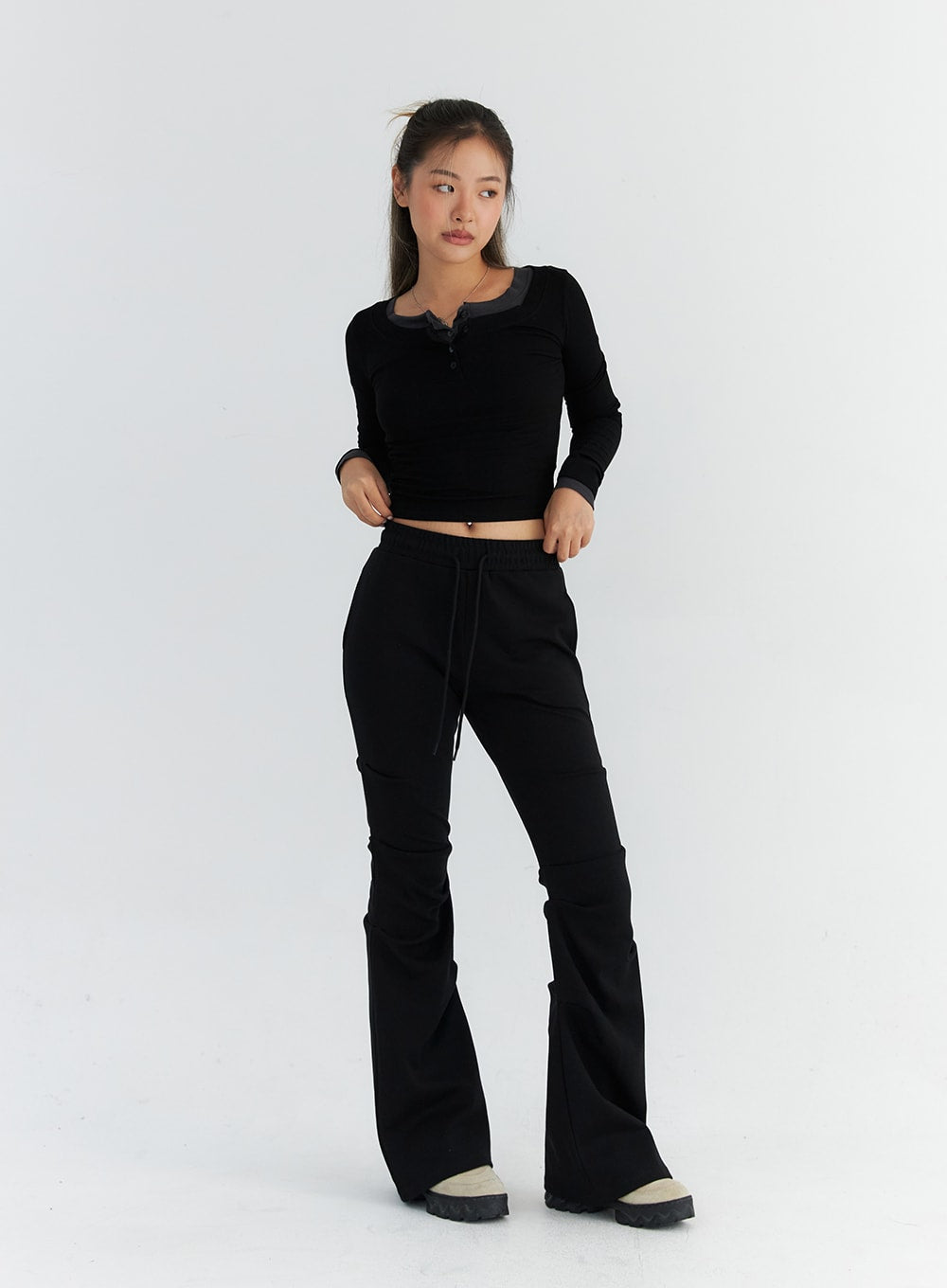 Pintuck Bootcut Jeans CO313