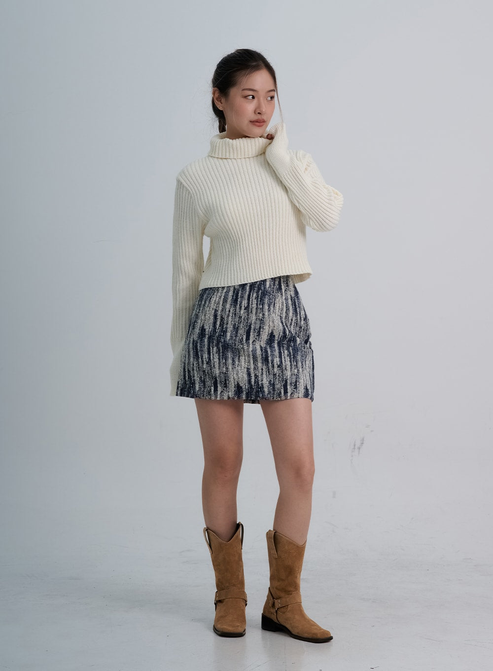Turtleneck Crop Knit CO20