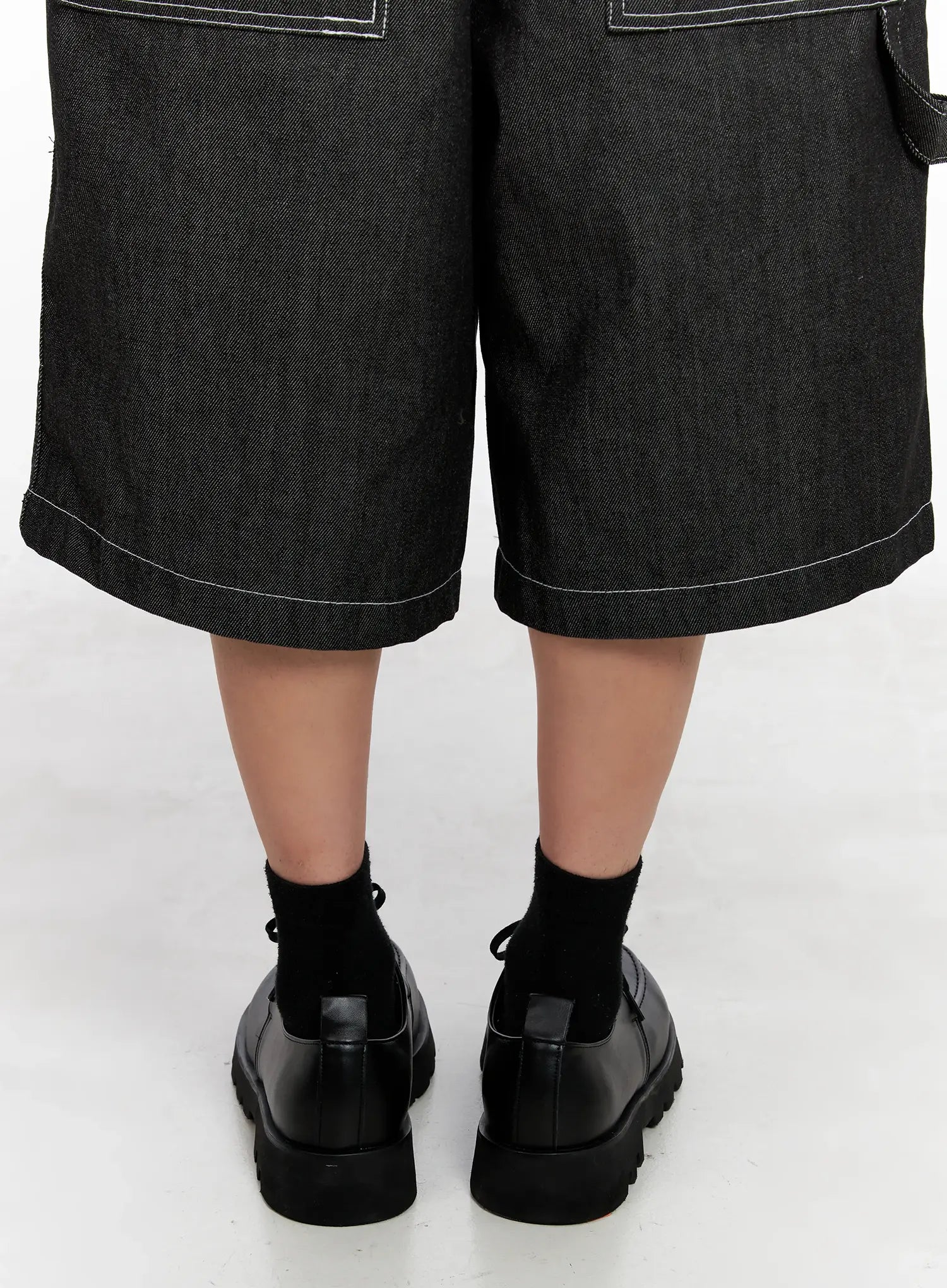 Men's Classic Square-Toe Loafers IG508