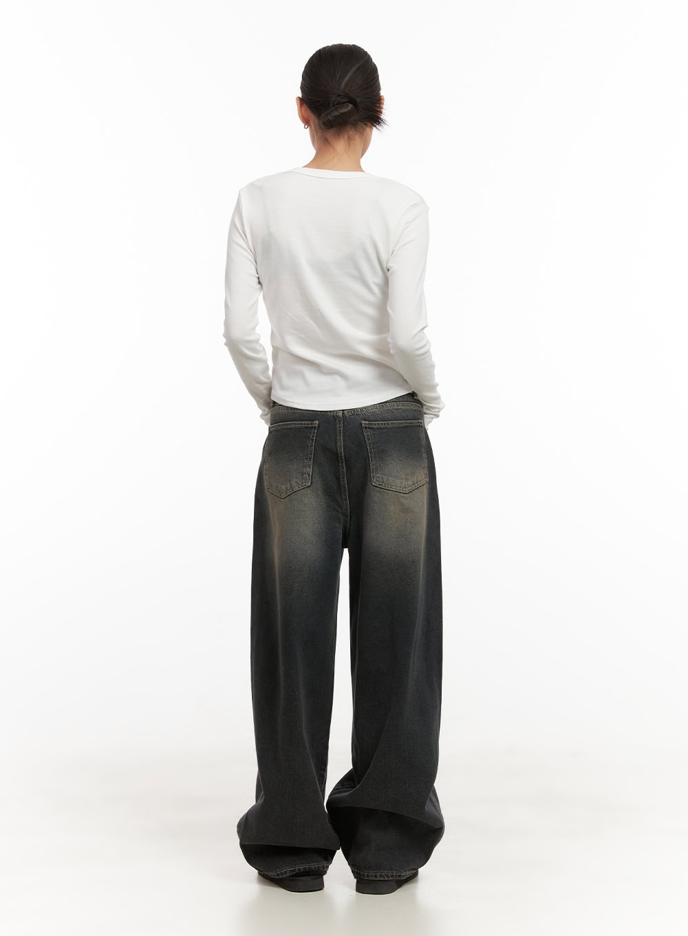 Cotton Blend Solid U Neck Top CD410