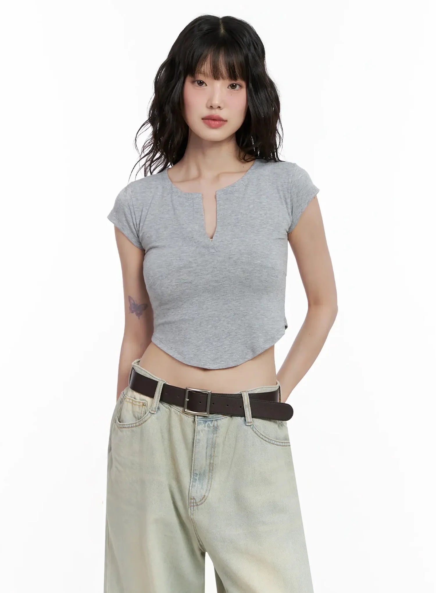 Minimalist V-Neck Crop Top IL531