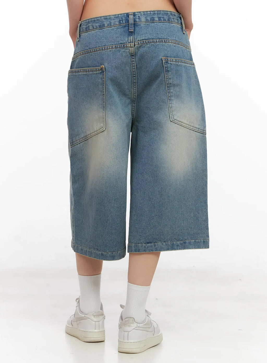 Washed Big-Pocket Denim Jorts CL525