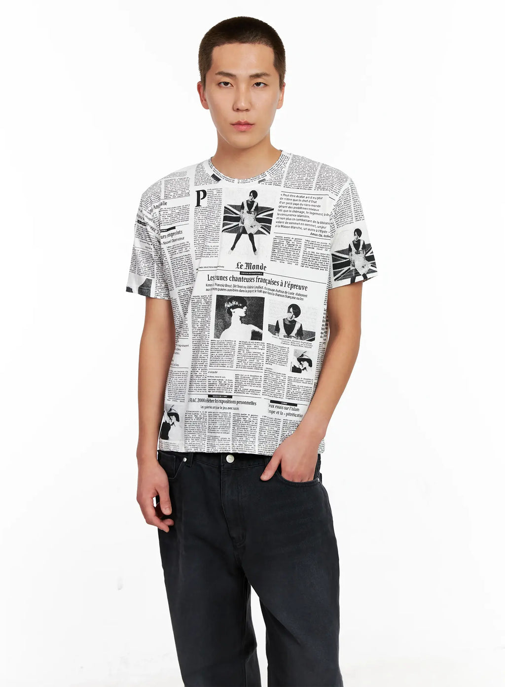 Men's Newspaper Graphic Tee IG511