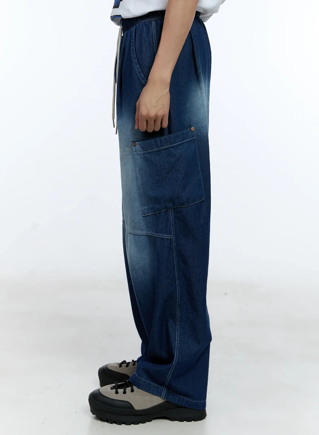 Men's Rivet Detail Wide Jeans IL517