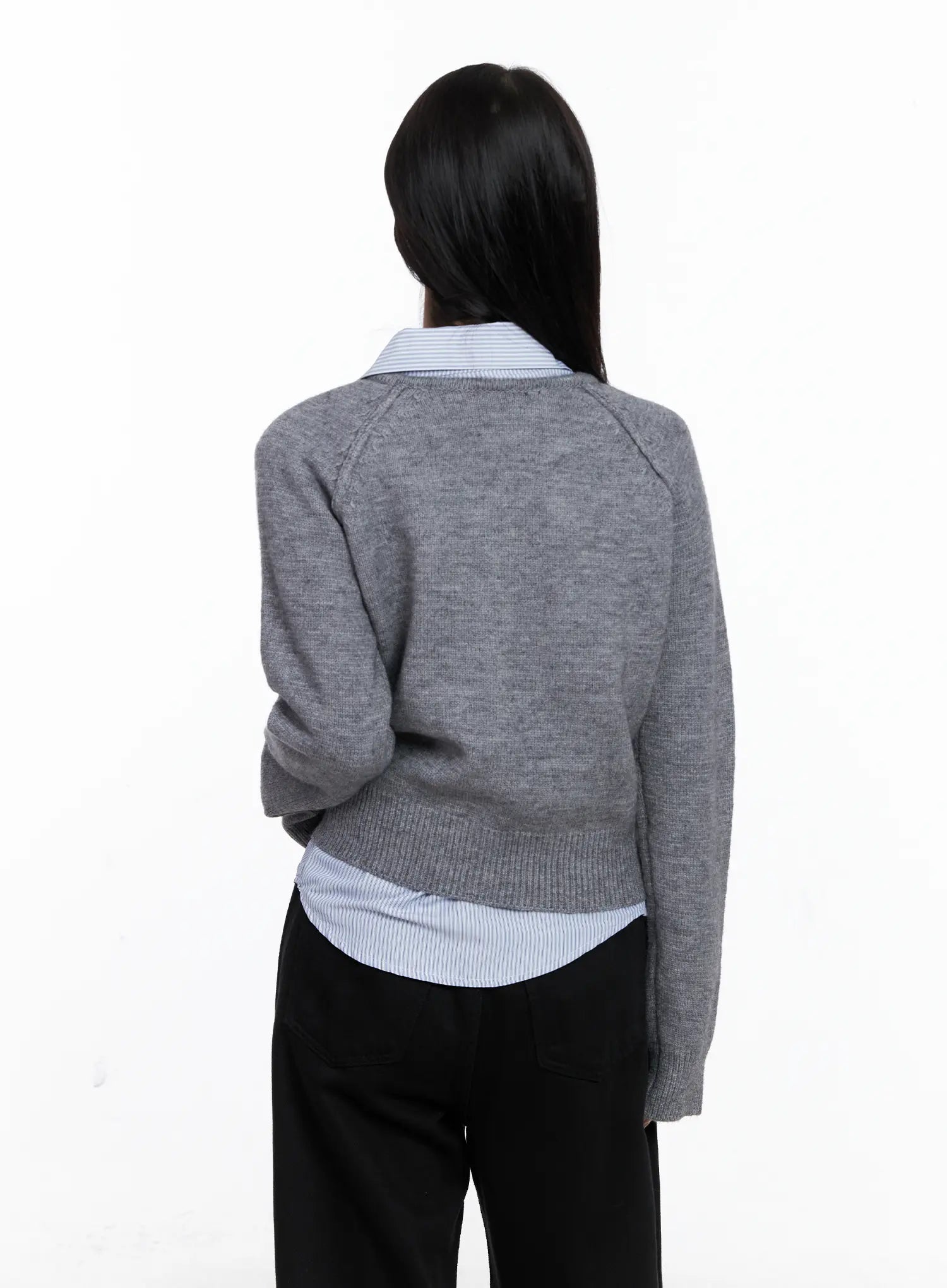 Button-Up Crewneck Cardigan CS523