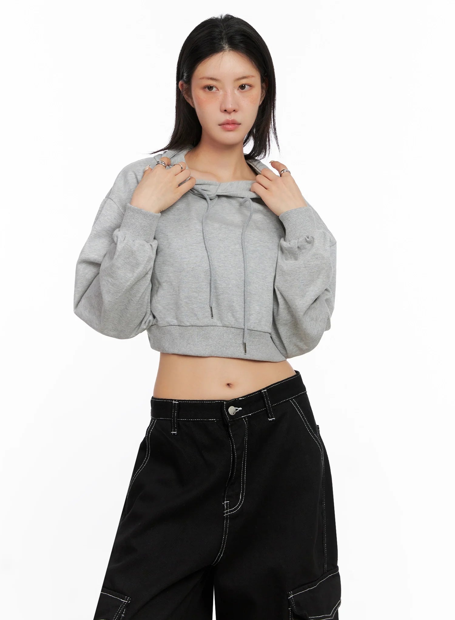 Cropped Essential Hoodie IS515