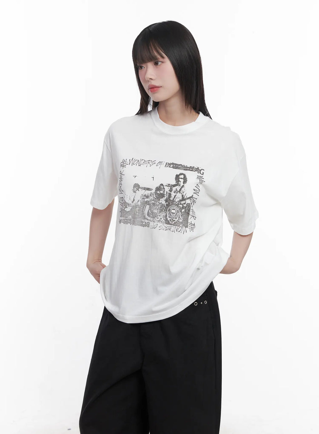 Graphic Relaxed-Fit Tee CU519