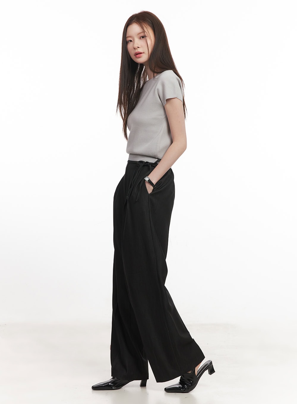 Soft-Touch Short Sleeve Sweater CA502