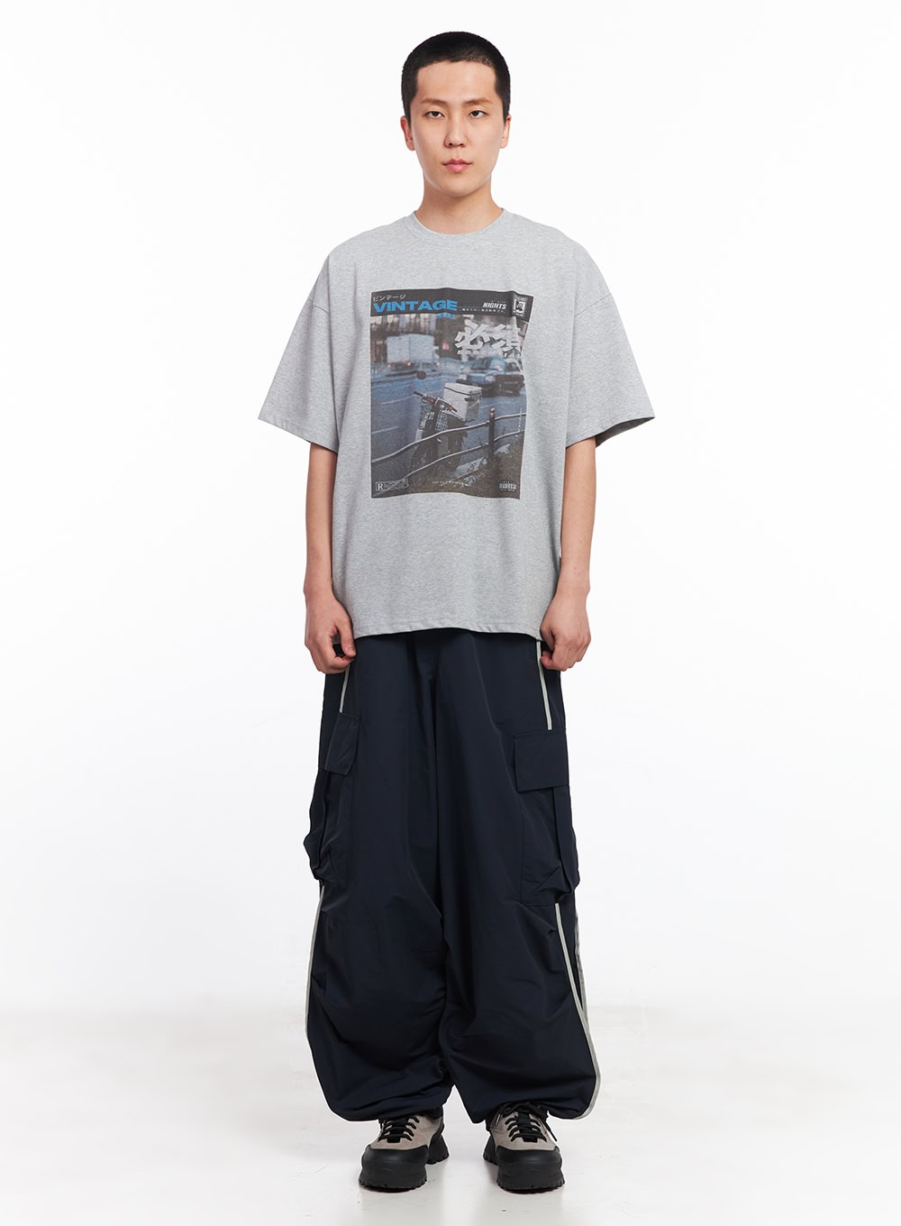 Men's Cargo Balloon-Fit Windbreaker Pants (Dark blue) IU512