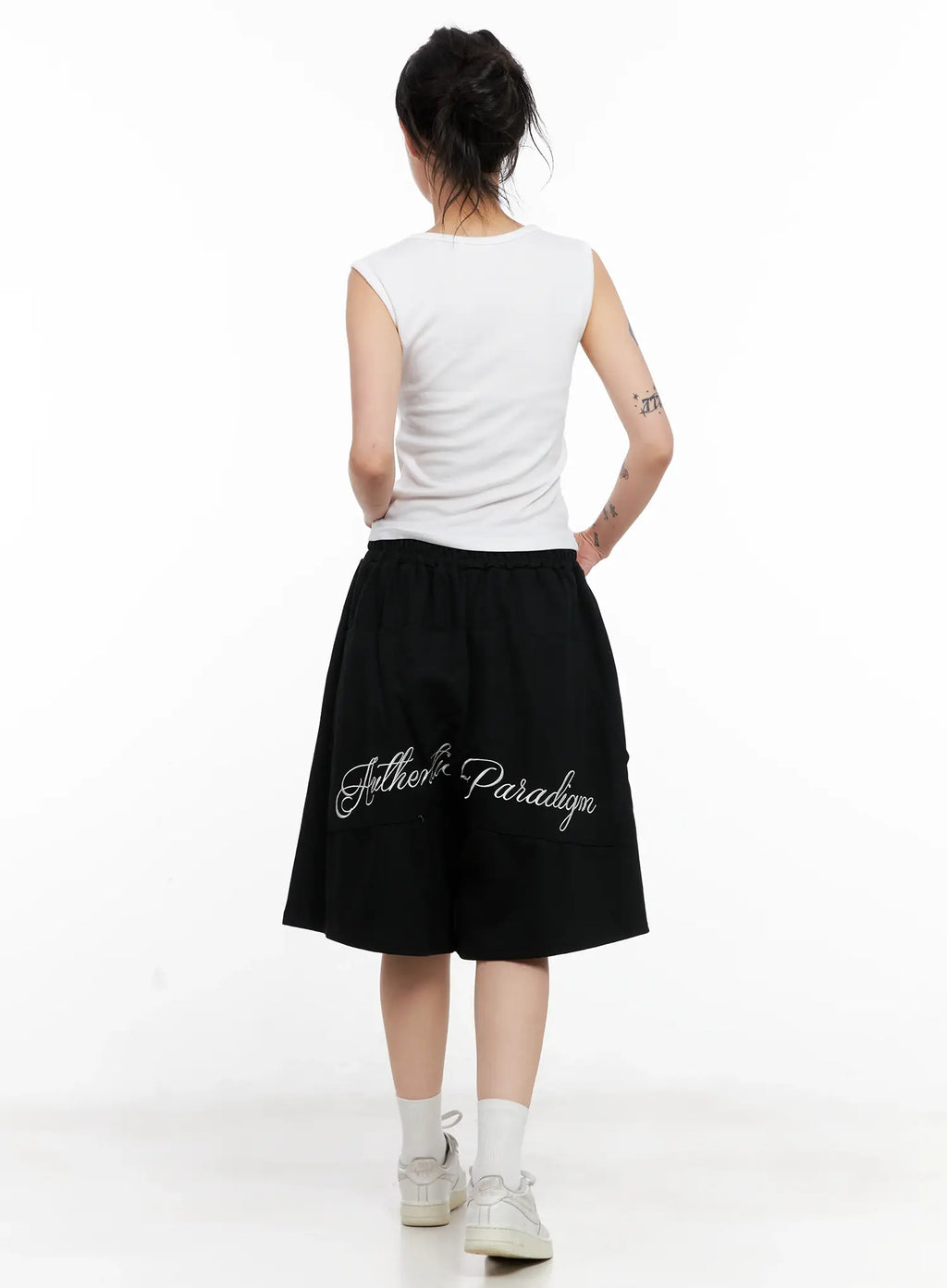 Graphic Detail Sweat Shorts CL528