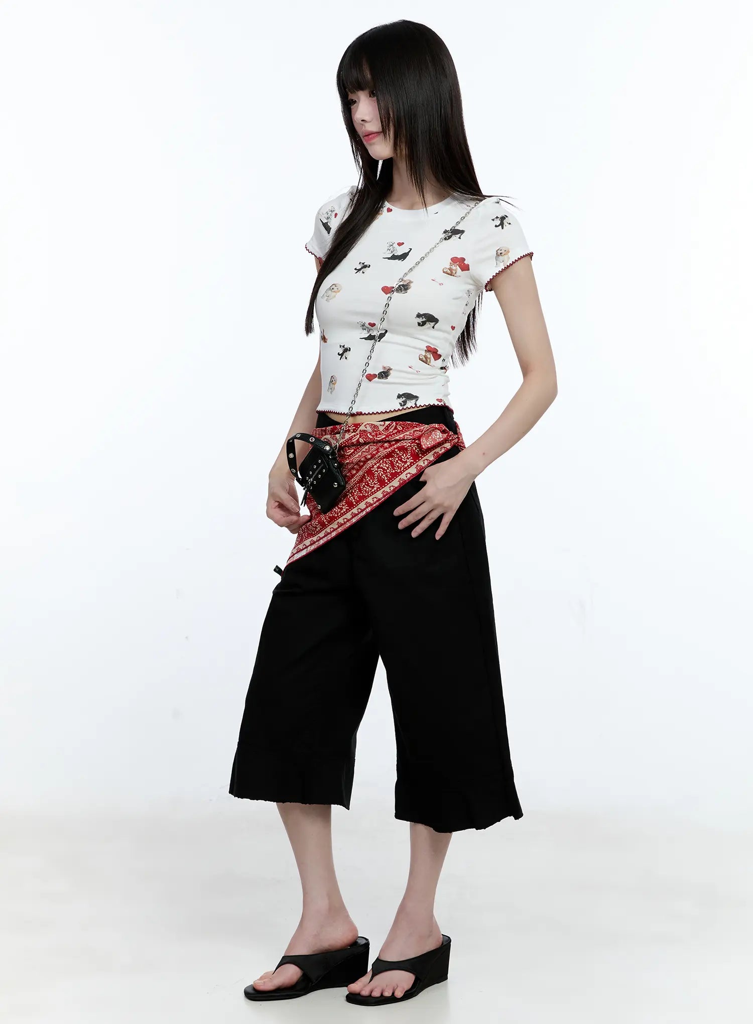 Puppy Lace-Trim Cropped Tee CG511