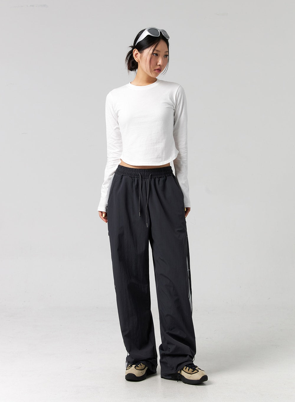 Wide-Leg Nylon Pants CG325