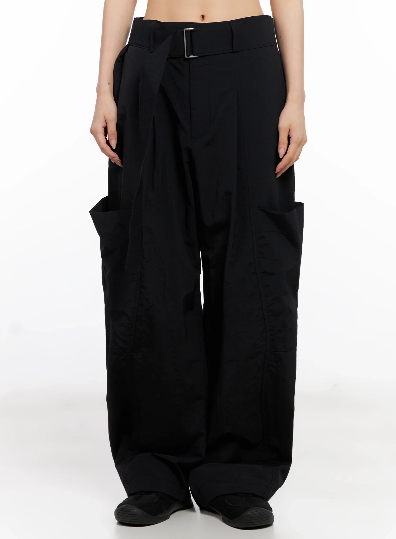 Belted Wide-Leg Utility Cargo Pants IG508