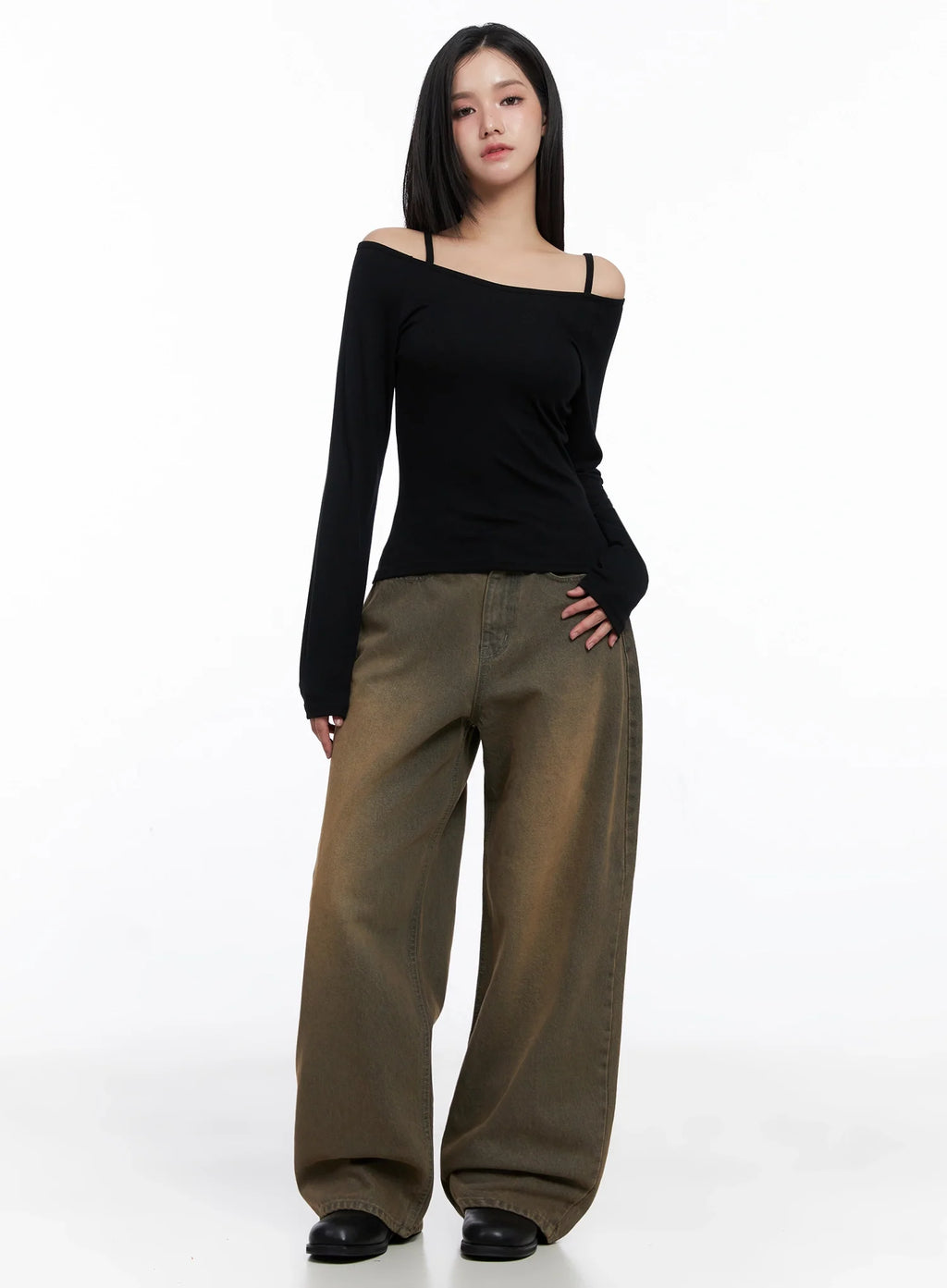 Elegant Long Sleeve Off-Shoulder Top IS525